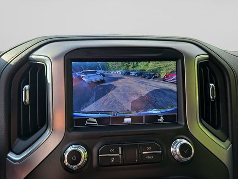 Used 2020 GMC Sierra 1500 SLT w/ SLT Premium Plus Package AWD/4WD image 26