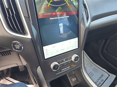 Used 2021 Ford Edge SEL w/ Convenience Package image 31