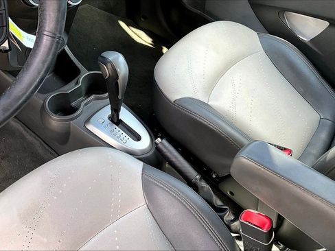 Used 2013 Chevrolet Spark LT image 10
