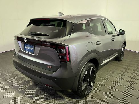 Used 2025 Nissan Kicks SR FWD image 7
