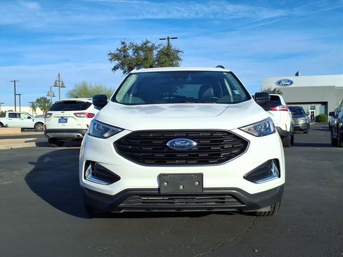 Used 2024 Ford Edge SEL w/ Sport Appearance Package image 2