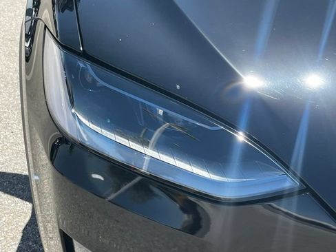 Used 2024 Tesla Model X AWD/4WD image 38