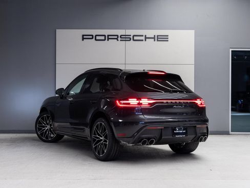 Certified 2026 Porsche Macan S AWD/4WD image 3