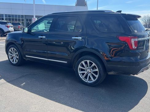 Used 2017 Ford Explorer Limited image 10