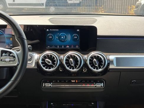 Used 2021 Mercedes-Benz GLB 250 image 14