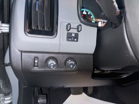 Used 2019 Chevrolet Colorado W/T w/ Custom Special Edition image 19