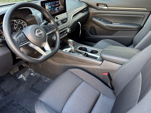 New 2025 Nissan Altima 2.5 SV w/ SV Special Edition Package image 7