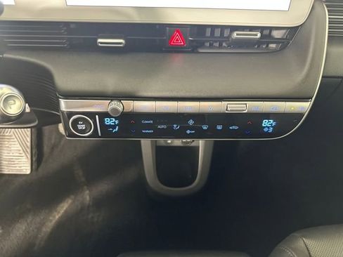 Used 2023 Hyundai Ioniq 5 Limited image 23