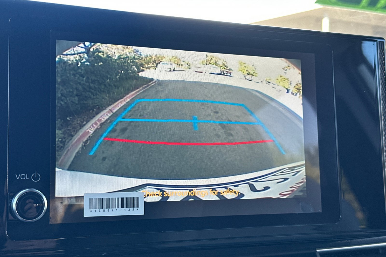 Certified 2026 Toyota Sienna LE FWD image 29