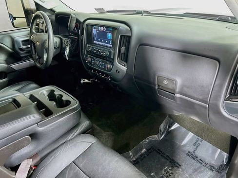 Used 2015 Chevrolet Silverado 2500 LT w/ LT Convenience Package AWD/4WD image 24