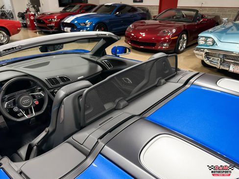 Used 2020 Audi R8 V10 image 40