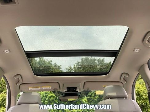 Used 2025 Honda Pilot Touring image 45