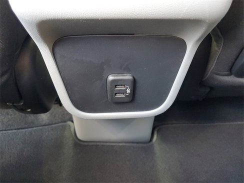 Used 2020 GMC Terrain SLE w/ Driver Convenience Package image 24