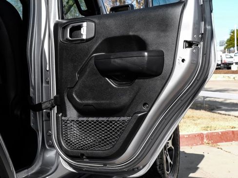 Used 2020 Jeep Wrangler Unlimited Rubicon image 47