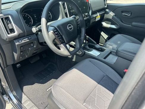 New 2026 Nissan Frontier SV w/ SV Convenience Package RWD image 14