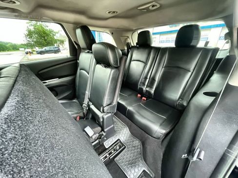 Used 2016 Dodge Journey Crossroad w/ Popular Equipment Group AWD/4WD image 27