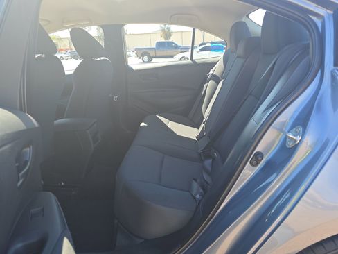 Used 2022 Toyota Corolla LE image 15
