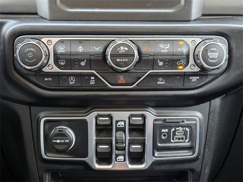 Used 2023 Jeep Wrangler Sport S image 14