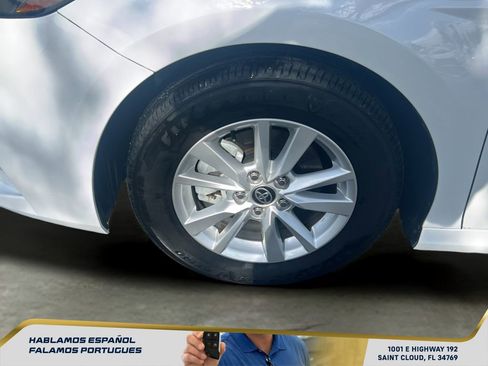 Used 2025 Toyota Camry LE image 10