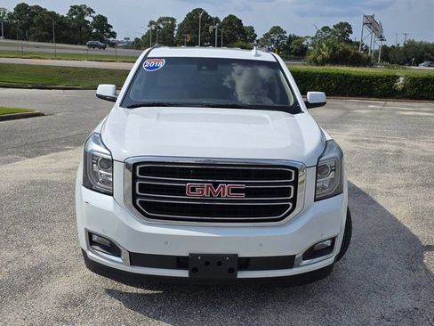 Used 2018 GMC Yukon SLT w/ Open Road Package AWD/4WD image 3