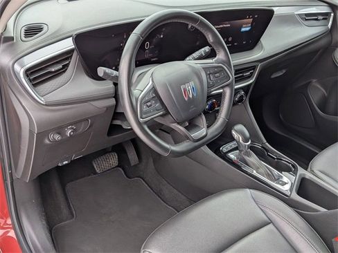 Used 2024 Buick Encore GX Sport Touring image 11