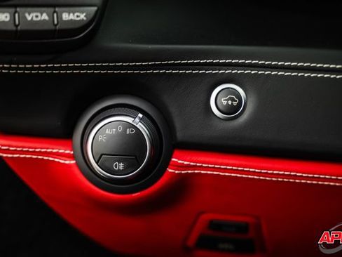 Used 2018 Ferrari 488 GTB RWD image 90