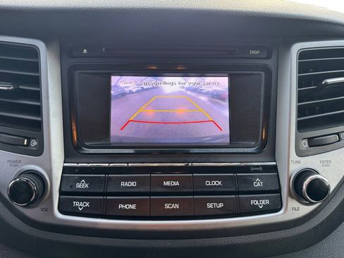 Used 2017 Hyundai Tucson Sport image 27