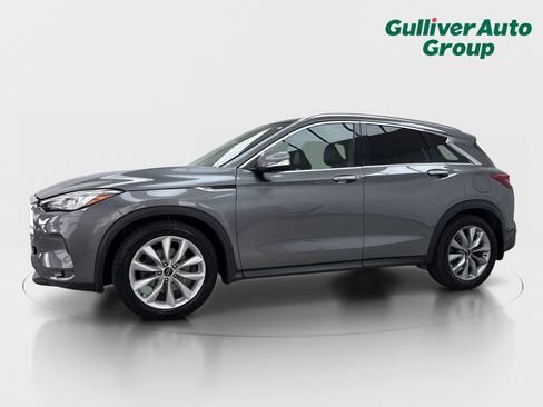 Used 2020 INFINITI QX50 Luxe w/ Navigation Package AWD/4WD image 2