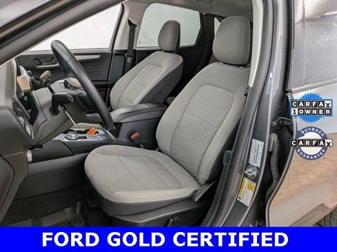 Certified 2022 Ford Escape SE w/ SE Sport Appearance Package image 11