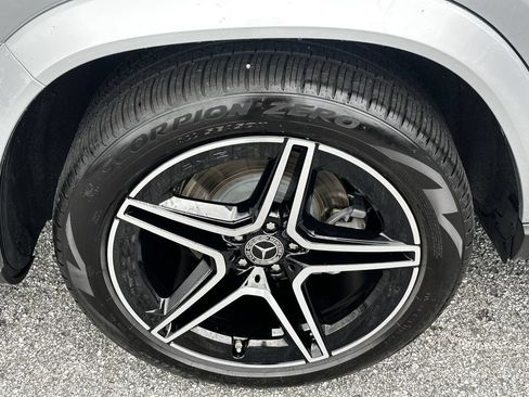 Certified 2026 Mercedes-Benz GLS 450 4MATIC image 20