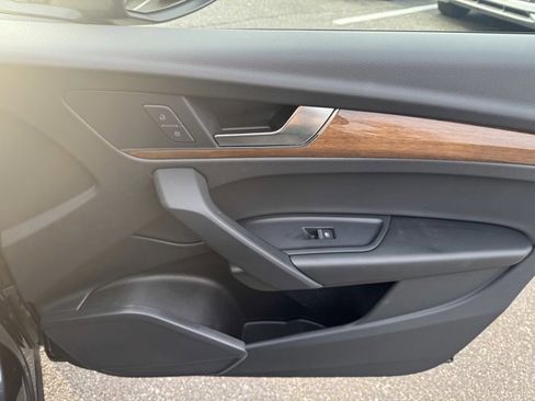 Used 2024 Audi Q5 2.0T Prestige image 29