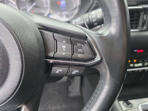 Used 2021 MAZDA CX-5 Touring image 31