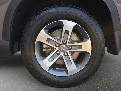 Certified 2024 Honda Pilot EX-L image 32