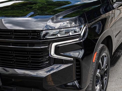 Used 2023 Chevrolet Suburban RST w/ Sport Performance Package AWD/4WD image 36