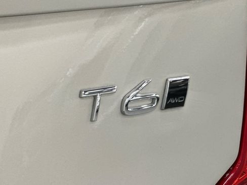 Used 2017 Volvo XC90 T6 Momentum w/ Vision Package AWD/4WD image 35