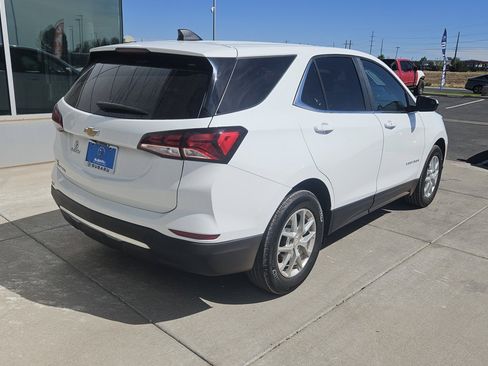 Used 2023 Chevrolet Equinox LT FWD image 5
