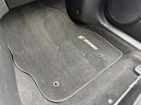 Used 2013 MAZDA MAZDA3 i Touring image 17