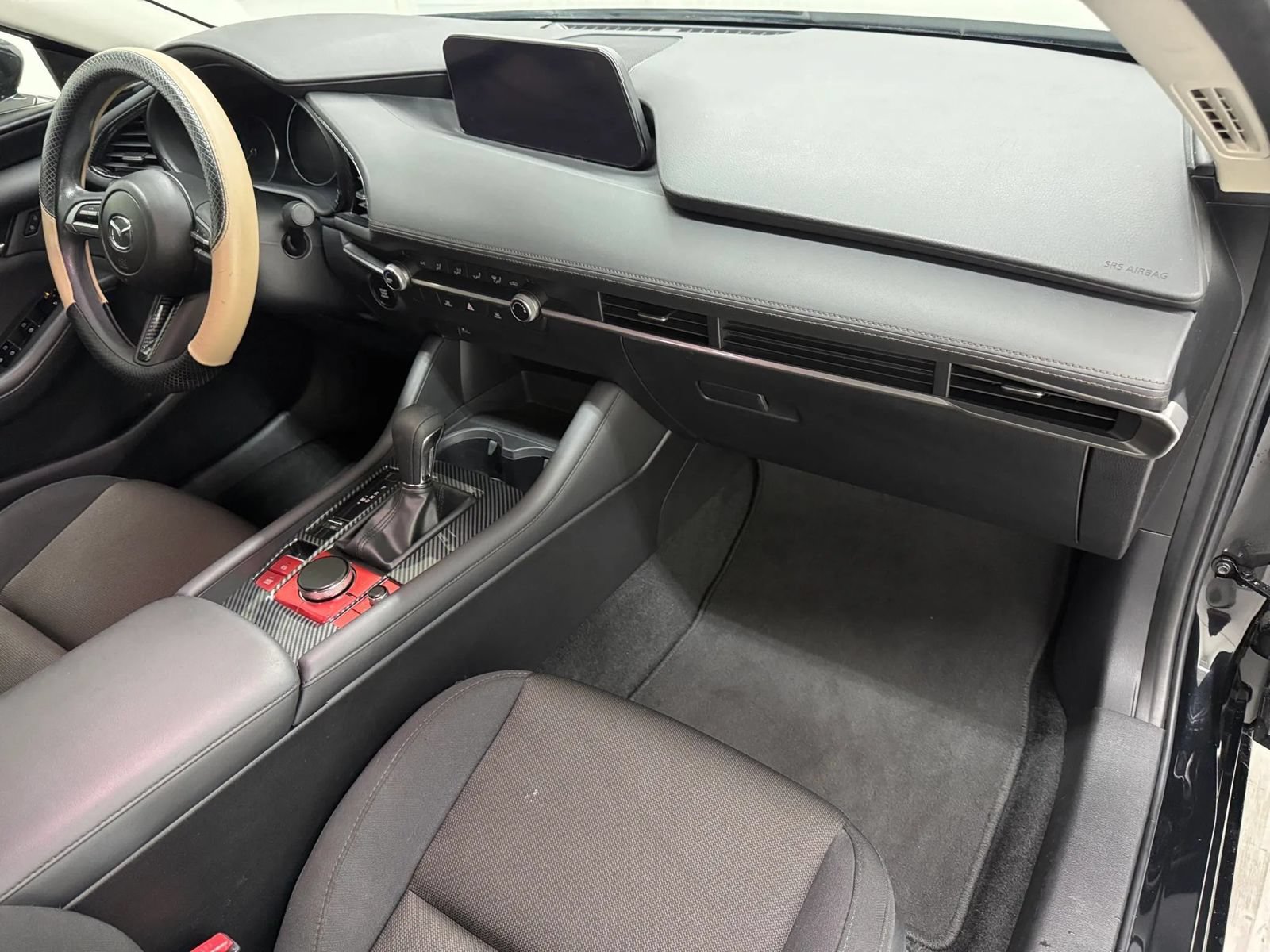 Used 2021 MAZDA MAZDA3 s FWD image 12