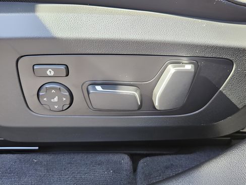 New 2026 BMW X3 xDrive30 w/ Convenience Package image 10