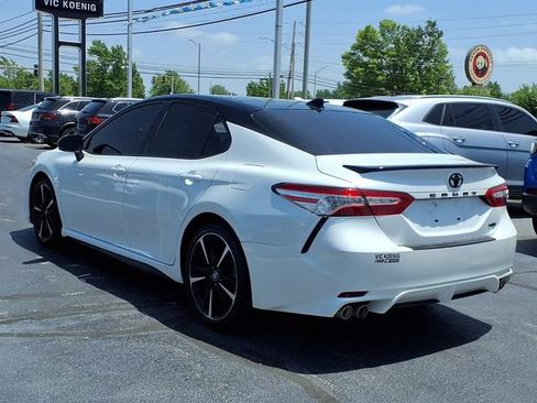 Used 2020 Toyota Camry XSE w/ Blackout Package FWD image 3