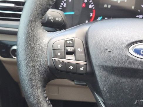 Used 2020 Ford Escape SEL image 30