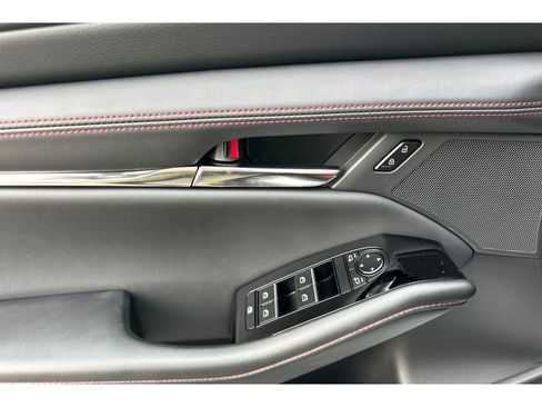 Used 2025 MAZDA MAZDA3 Carbon image 10