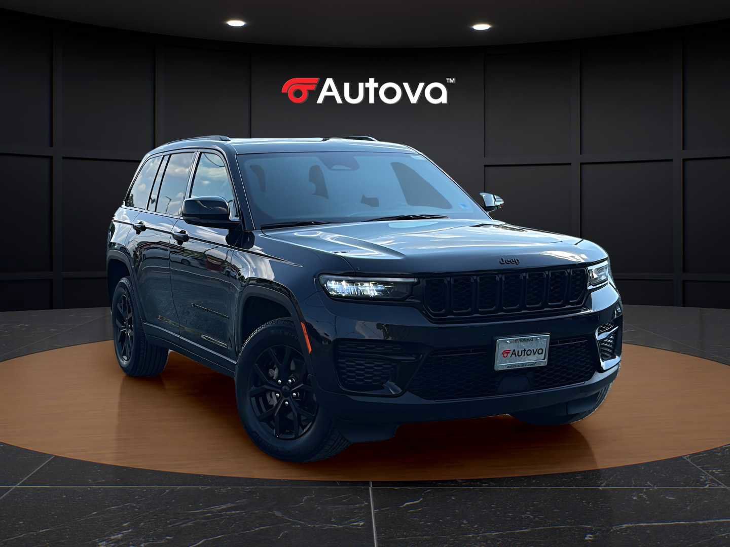 Used 2025 Jeep Grand Cherokee Altitude AWD/4WD image 7