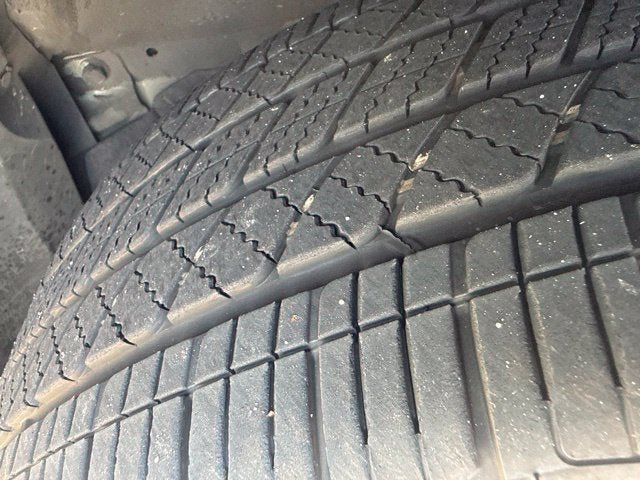 Used 2024 Nissan Pathfinder Platinum FWD image 18