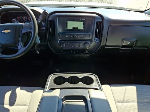 Used 2018 Chevrolet Silverado 1500 Custom w/ Custom Value Package AWD/4WD image 16