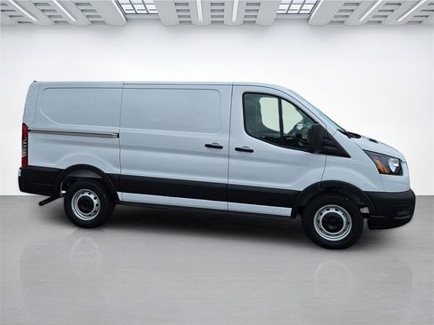 New 2025 Ford Transit 150 Low Roof image 4