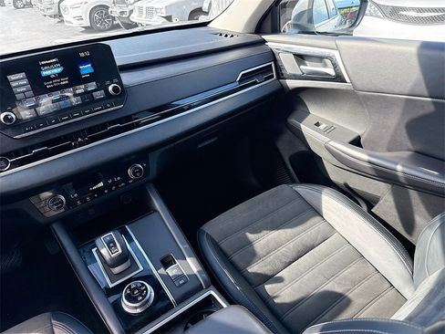 Used 2023 Mitsubishi Outlander SE image 26