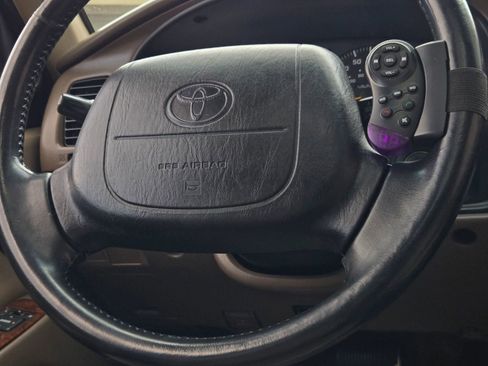 Used 1997 Toyota 4Runner Limited image 28