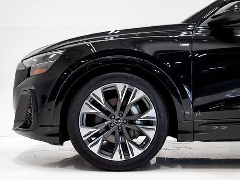 Used 2025 Audi Q8 Premium Plus w/ Premium Plus Package AWD/4WD image 26