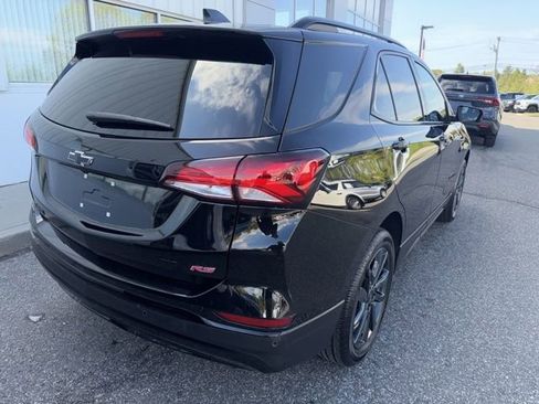 Used 2024 Chevrolet Equinox RS w/ LPO, Floor Liner Package AWD/4WD image 3